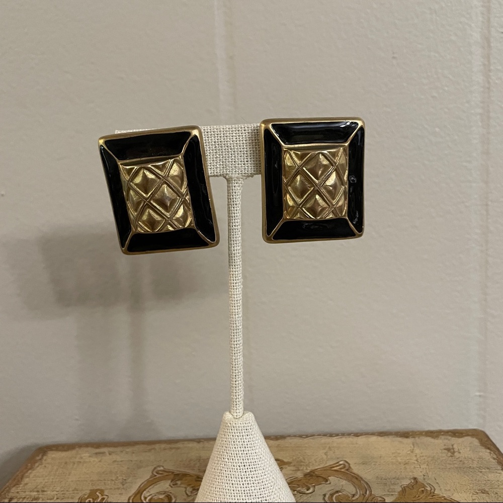 Vintage black and gold tone statement earrings.